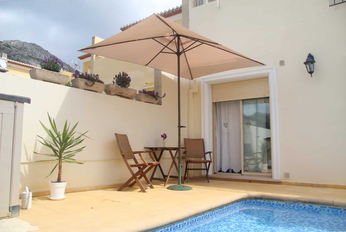 yoga retreat in Alicante